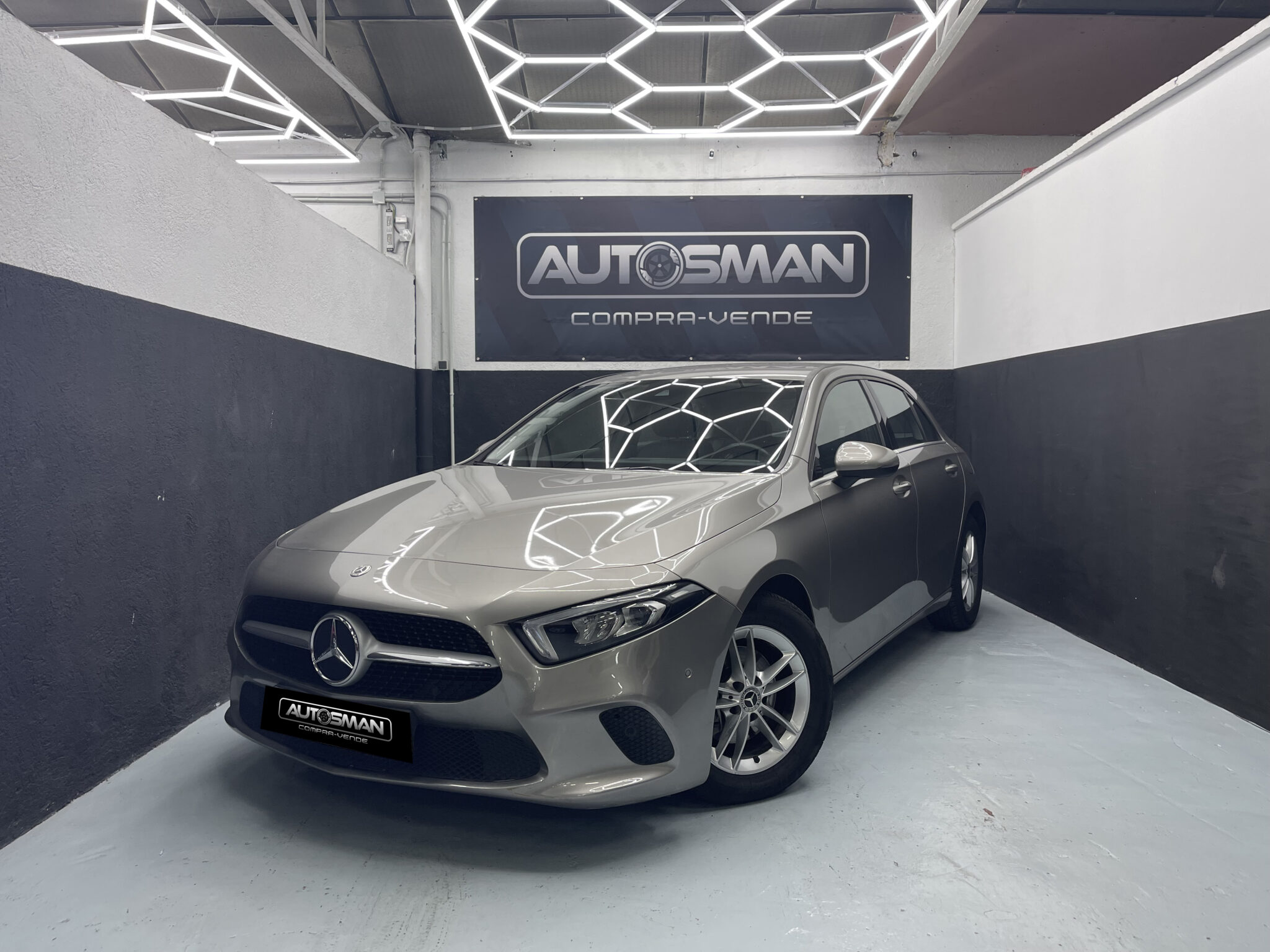 MERCEDES-BENZ Clase A 180 d
