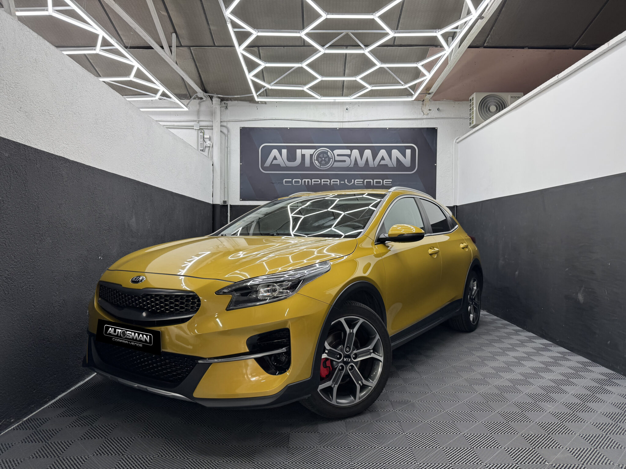 KIA XCeed 1.6 CRDi Tech
