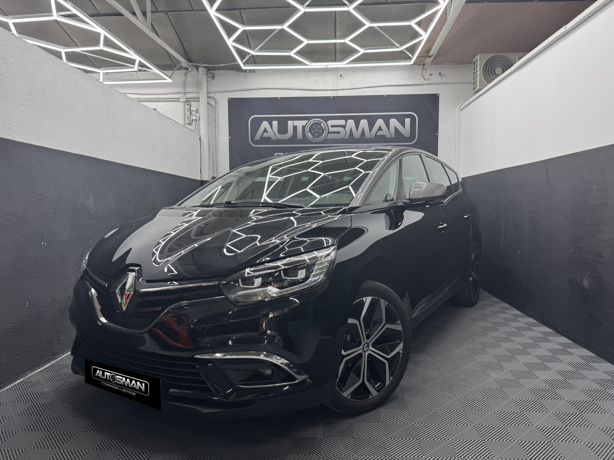 RENAULT Grand Scénic Zen TCe GPF MY2021
