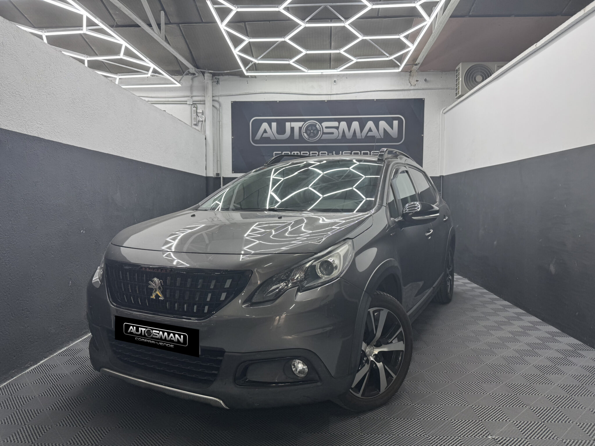 PEUGEOT 2008 GT Line 1.2